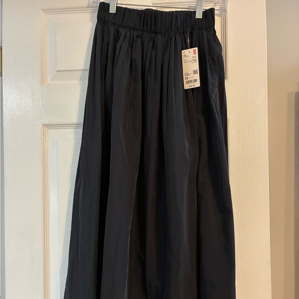 Uniqlo Navy A-Line Satin midi Skirt